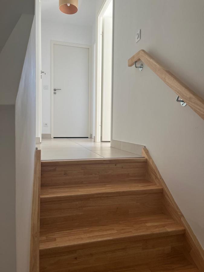 Duplex Piscine 3 Chambres Et Clim Proche Plages וילנב-לה-מגלון מראה חיצוני תמונה